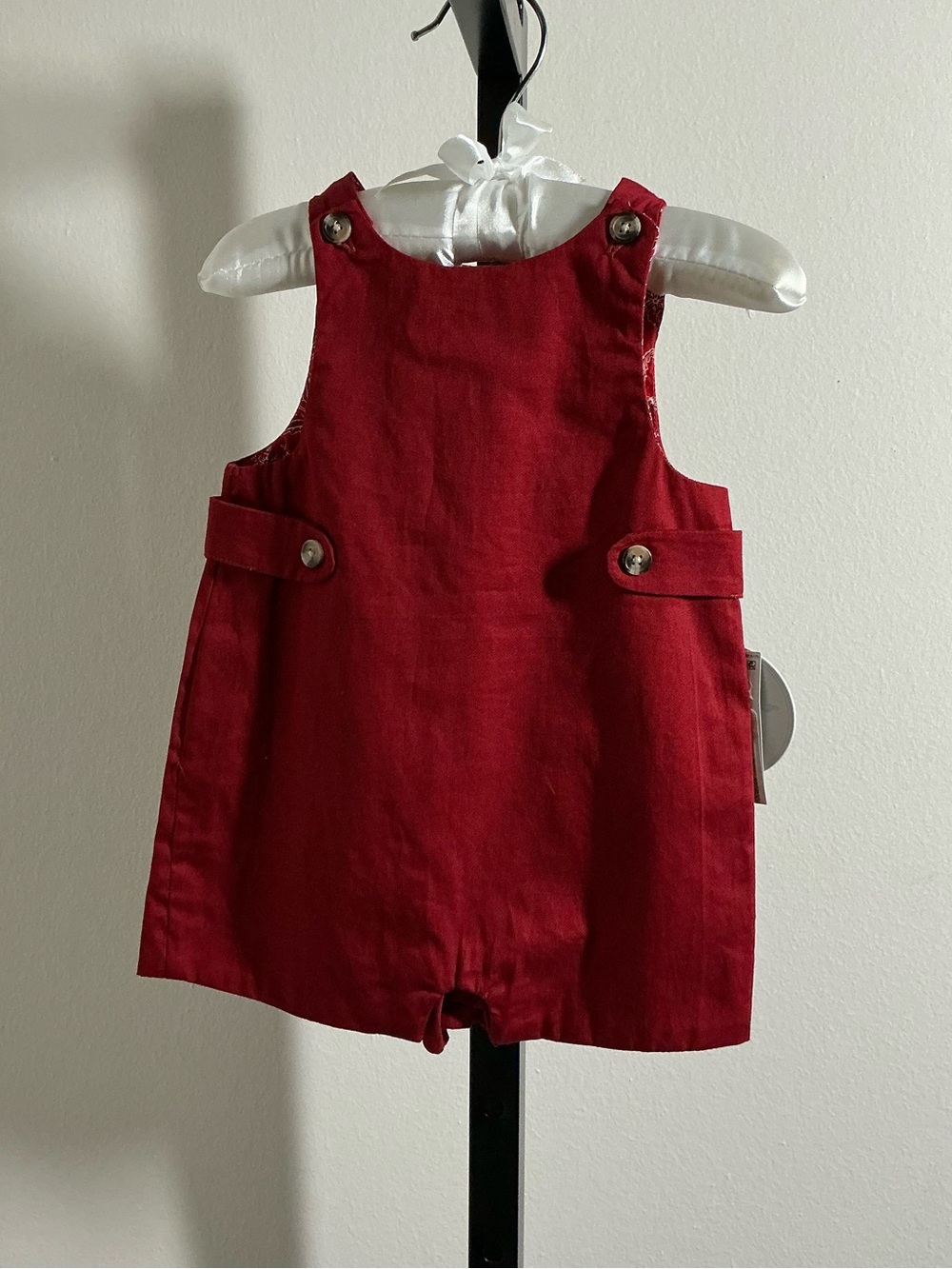 🆕 Edgehill Collection | Baby Boy Red Jon Jon Holiday Shortall Romper - 3M